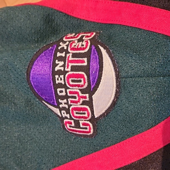 CCM Vintage 90s Phoenix Coyote NHL Jersey - Picture 3 of 4